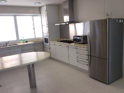 Pine Grove (D21), Condominium #10658592